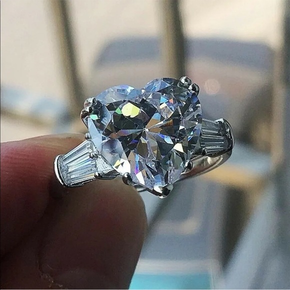 New Fashion Heart 925 Silver Diamond Ring - Picture 2 of 3